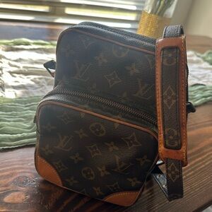 Louis Vuitton Amazon crossbody